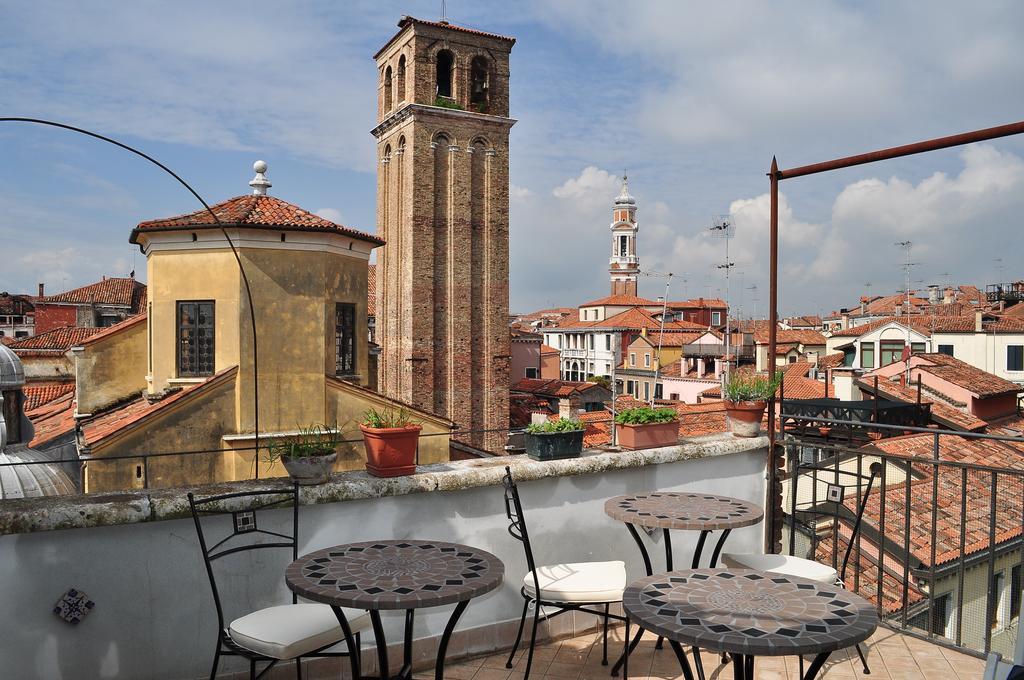 B&B La Terrazza Dei Miracoli Veneza Exterior foto