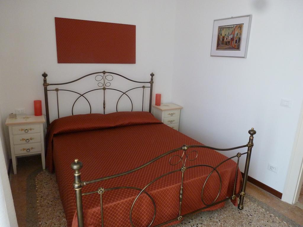 B&B La Terrazza Dei Miracoli Veneza Quarto foto